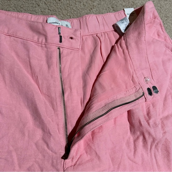 Abercrombie & Fitch Tailored Linen Shorts - Picture 7 of 12